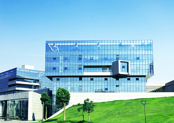 315噸臥式輪軸壓裝機組裝現場